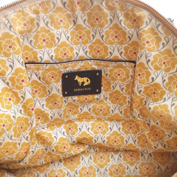 Emma Fox Tan and Black Leather Weekender Bag - Picture 6 of 16